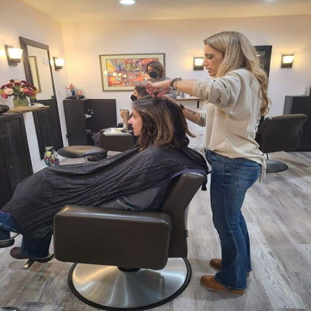 వర్గం Saloon for Women కోసం చిత్రం