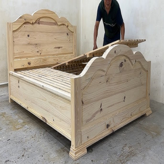 వుడెన్ డబుల్ కాట్ బెడ్ డిక్లామ్ వర్క్ యొక్క చిత్రం