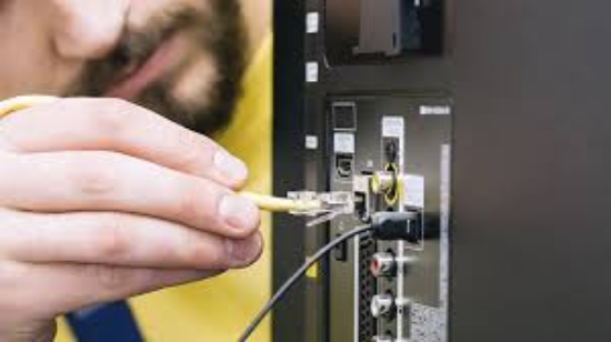 టీవీ ఇంటర్నెట్ కనెక్టివిటీ సమస్యలు (ధర ప్రారంభమై) యొక్క చిత్రం