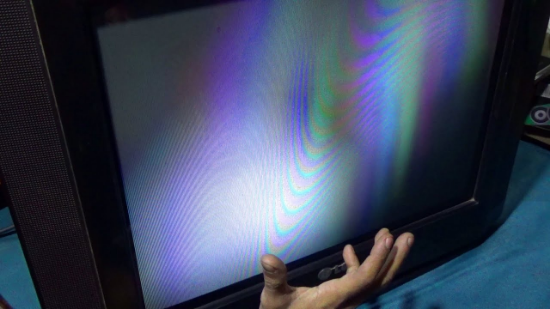 టీవీ బ్లర్ స్క్రీన్ సమస్య (ధర ప్రారంభం) యొక్క చిత్రం