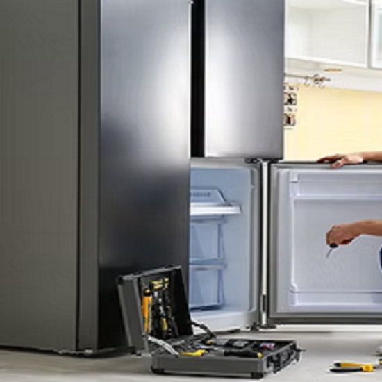 పక్కపక్కనే రిఫ్రిజిరేటర్ తలుపు తనిఖీ యొక్క చిత్రం